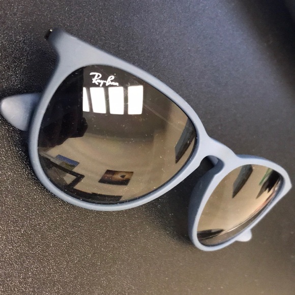 Ray-Ban Erika Color Mix Blue; Gunmetal sunglasses
